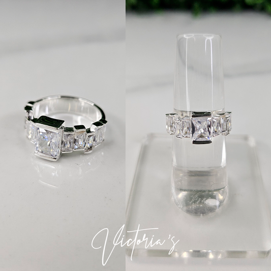 ANILLO BAGUETTE BLANCO